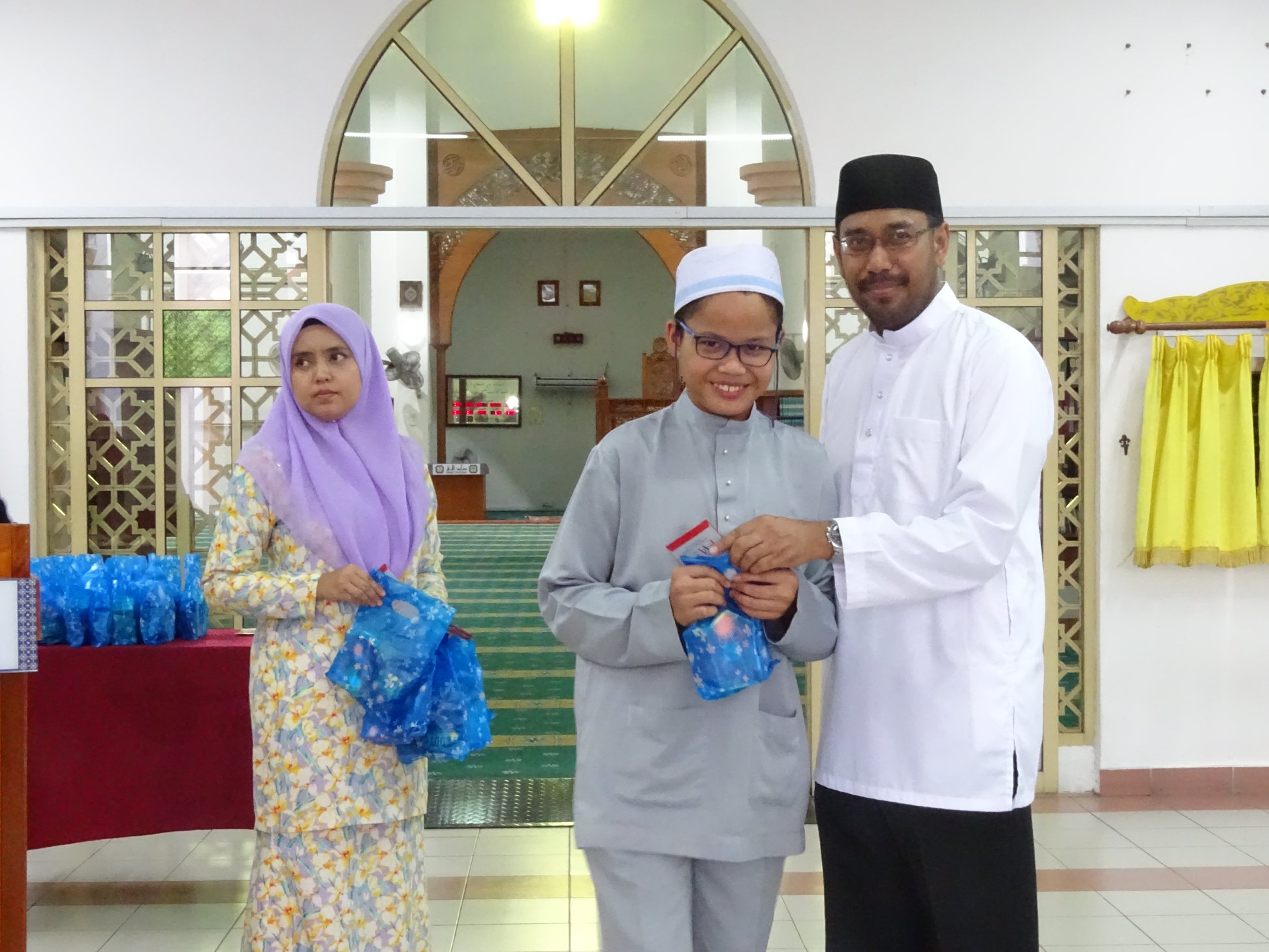 61231683_2042903166005676_3027886548507951104_o-copy